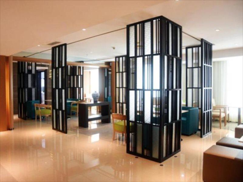 Jinjiang Inn Select Tianshui Railway Station Jindu Plaza Екстер'єр фото