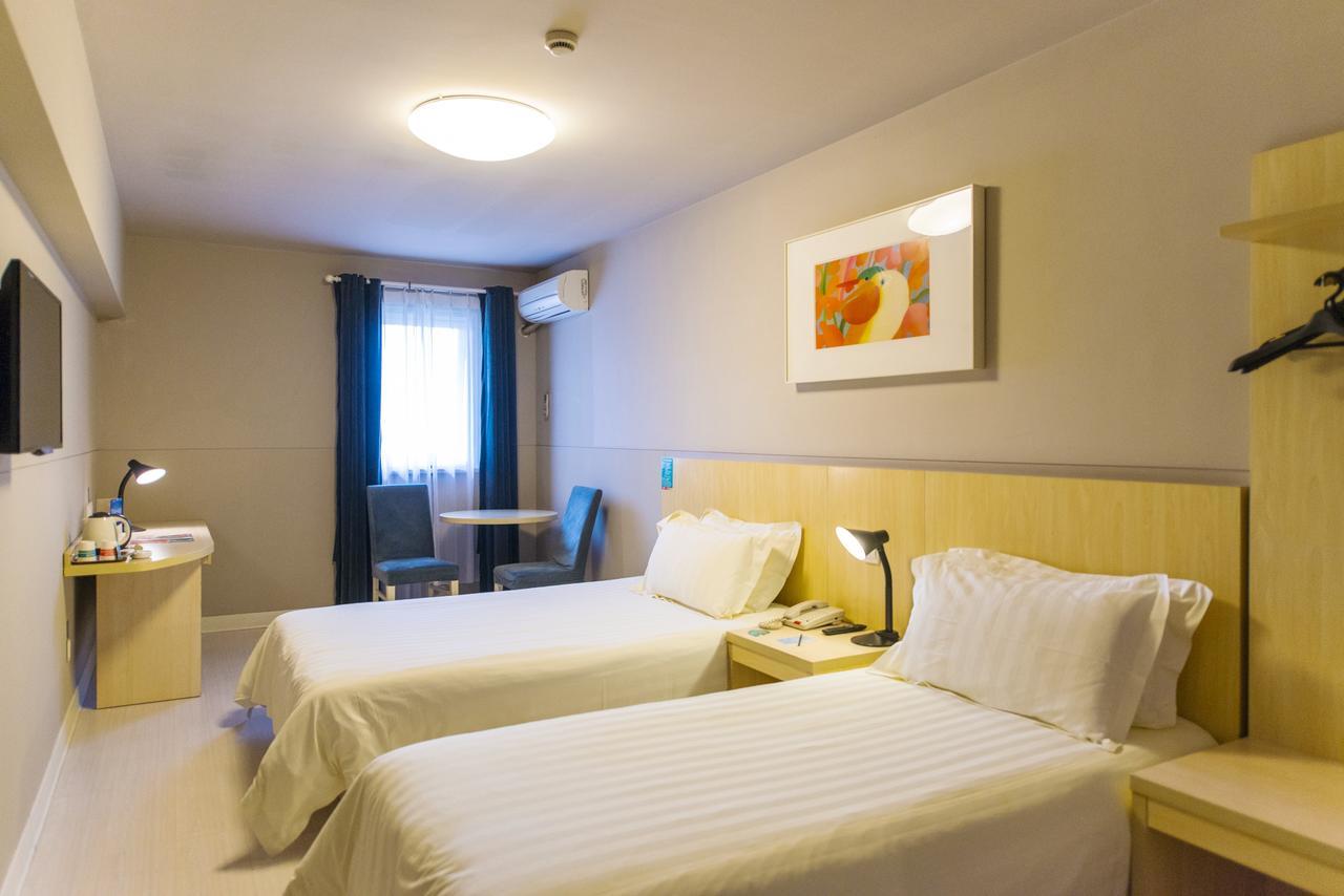 Jinjiang Inn Select Tianshui Railway Station Jindu Plaza Екстер'єр фото
